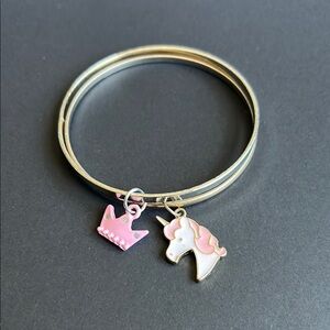 Women’s dainty vintage silver/gold tone set of 2 charm bracelets‎ one size